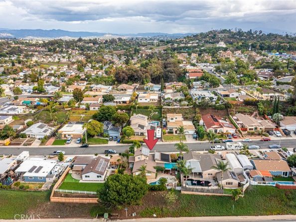 586 Tam O Shanter, San Marcos CA 92069