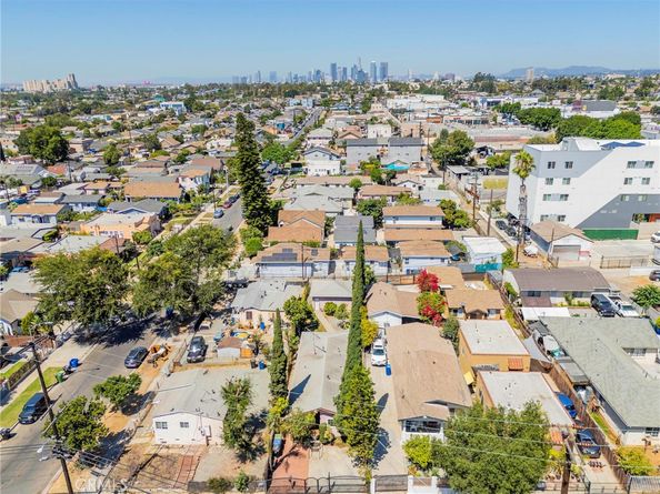 935 Esperanza Street, Los Angeles CA 90023