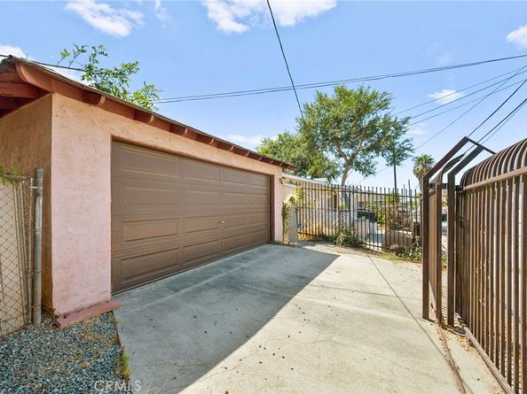 935 Esperanza Street, Los Angeles CA 90023