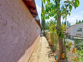 935 Esperanza Street, Los Angeles CA 90023