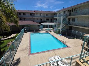 14405 Cerise 13, Hawthorne CA 90250