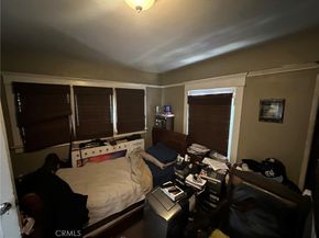 339 W 76th, Los Angeles CA 90003