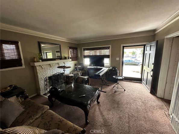 339 W 76th, Los Angeles CA 90003