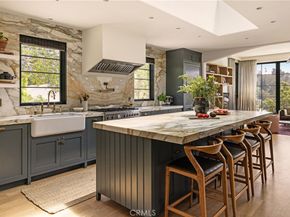 2168 Princeton, Los Angeles CA 90026