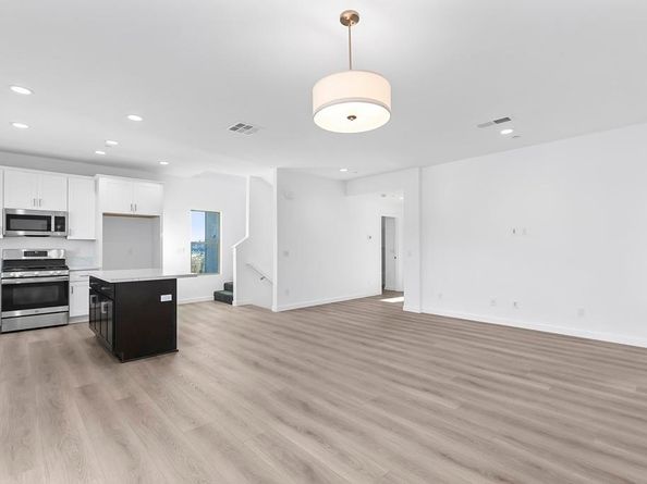 8564 Vista Azul Pl, Lemon Grove CA 91945