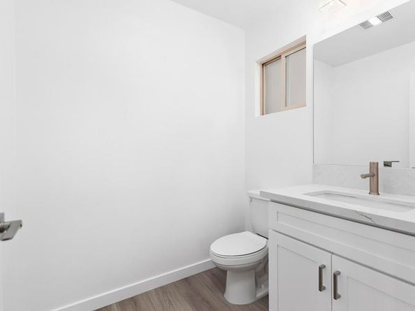 8564 Vista Azul Pl, Lemon Grove CA 91945