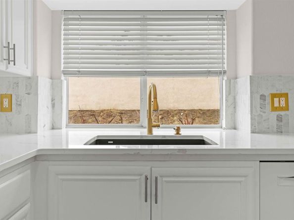 3702 Southridge Way, Oceanside CA 92056