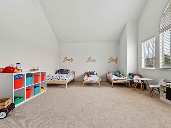 3702 Southridge Way, Oceanside CA 92056