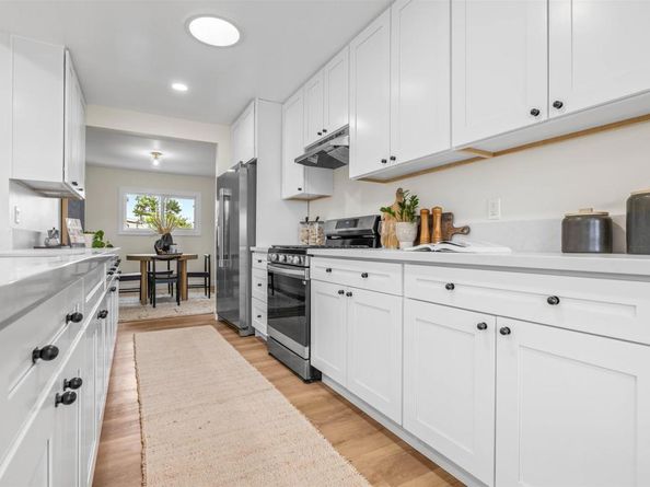 5061 Canosa Ave, San Diego CA 92117