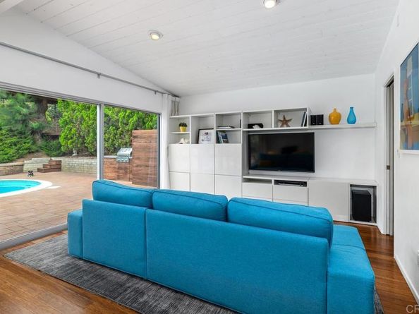 2104 Crownhill Road, San Diego CA 92109