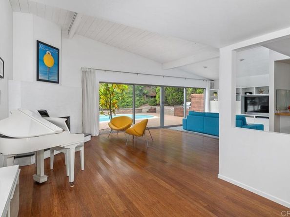 2104 Crownhill Road, San Diego CA 92109