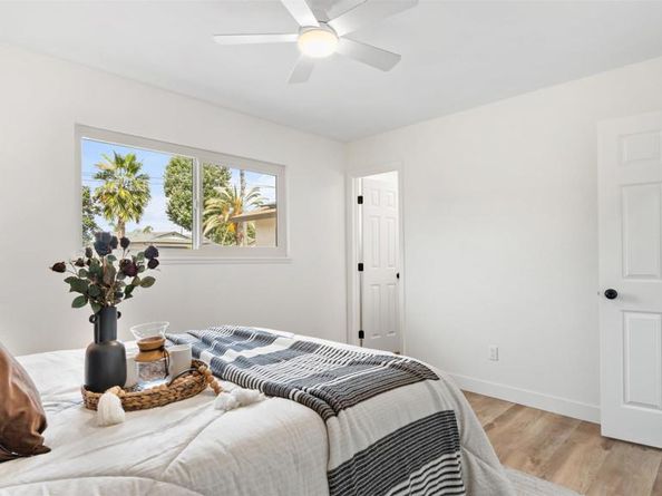 4827 Luna Drive, Oceanside CA 92057