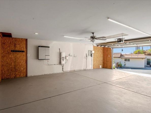 11694 Hi Ridge Road, Lakeside CA 92040