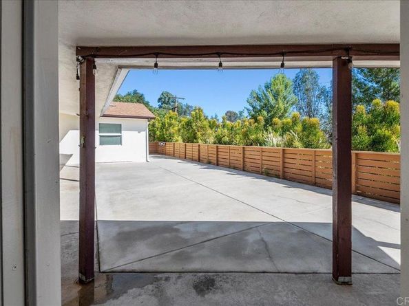 11694 Hi Ridge Road, Lakeside CA 92040