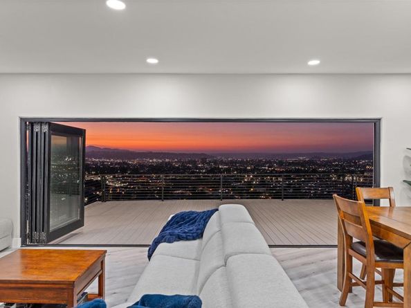 1110 Monterey Drive, El Cajon CA 92020