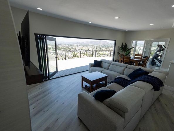 1110 Monterey Drive, El Cajon CA 92020