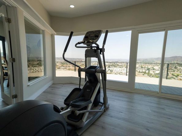 1110 Monterey Drive, El Cajon CA 92020