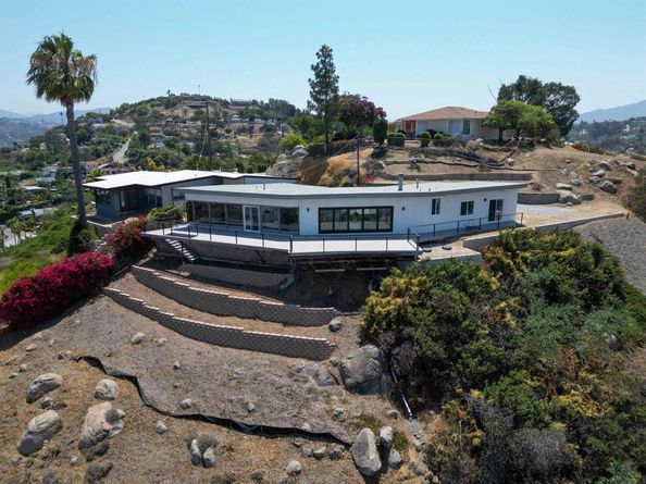 1110 Monterey Drive, El Cajon CA 92020