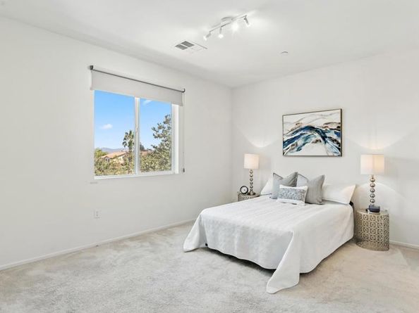 5406 Sand Arch Lane 205, San Diego CA 92154