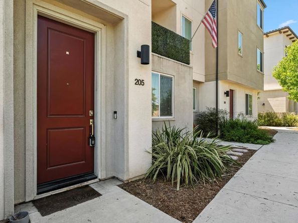 5406 Sand Arch Lane 205, San Diego CA 92154