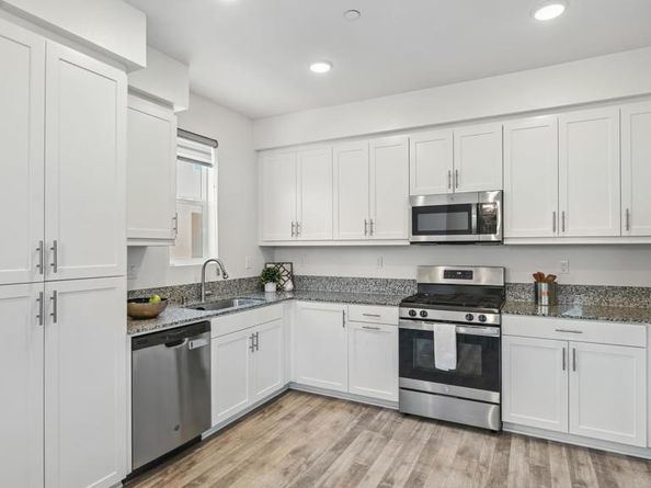 5406 Sand Arch Lane 205, San Diego CA 92154