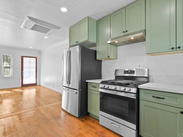 2503 2501 Sumac Dr, San Diego CA 92105