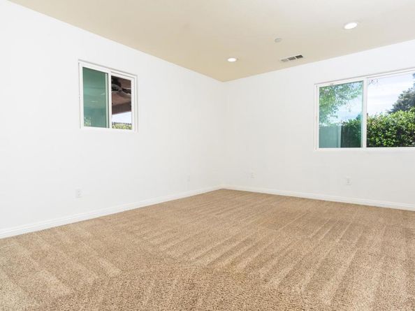 8364 Lake Ashwood Avenue, San Diego CA 92119