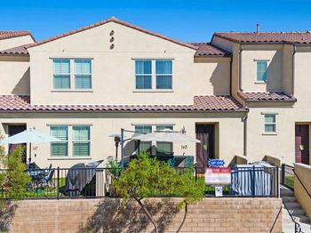 1291 Camino Carmelo