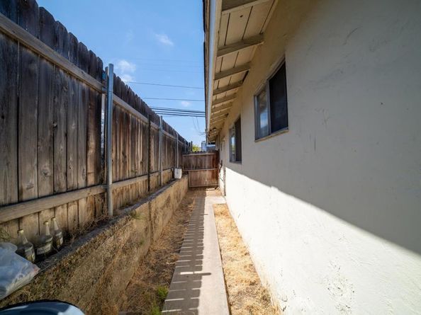 271 73 Quintard Street, Chula Vista CA 91911