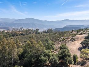 296 East Lane, El Cajon CA 92021