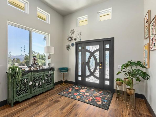 296 East Lane, El Cajon CA 92021