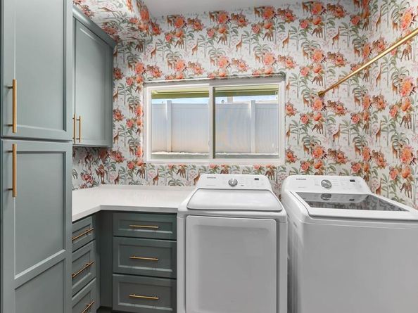 296 East Lane, El Cajon CA 92021