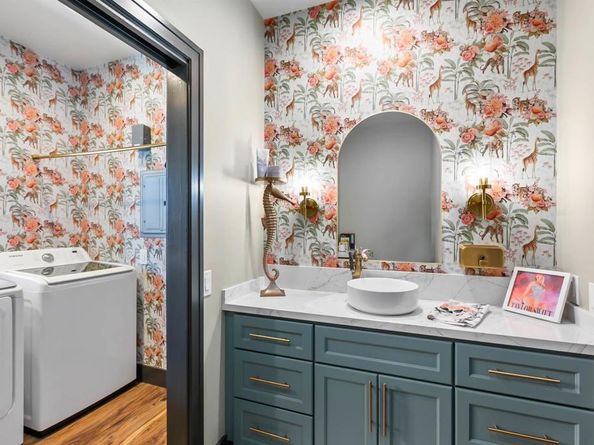 296 East Lane, El Cajon CA 92021