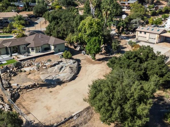 296 East Lane, El Cajon CA 92021