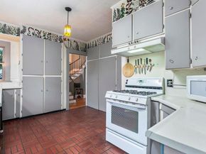 557 A Ave, Coronado CA 92118