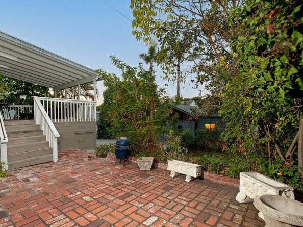 557 A Ave, Coronado CA 92118