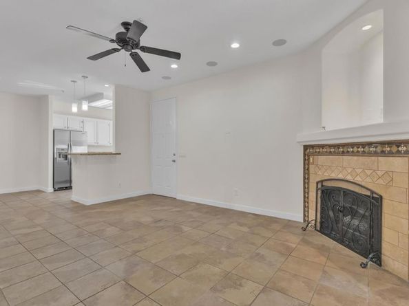 11442 Via Rancho San Diego 157, El Cajon CA 92019