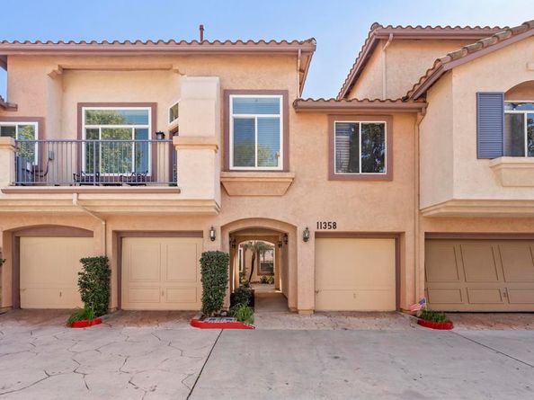 11358 Via Rancho San Diego Unit G, El Cajon CA 92019