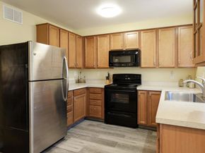 10661 King Phillip, Santee CA 92071
