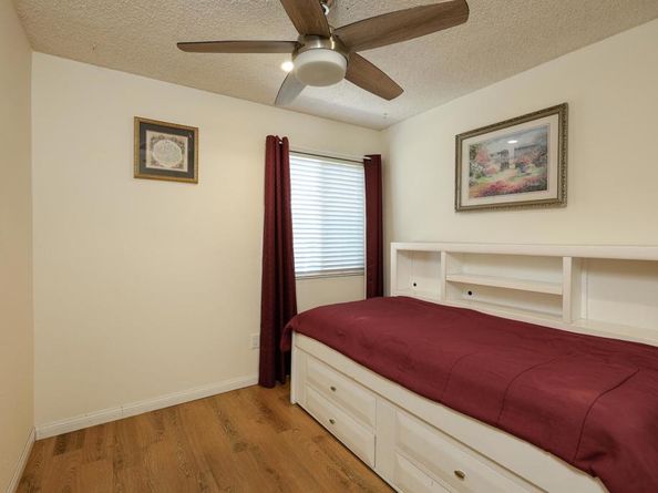 10661 King Phillip, Santee CA 92071