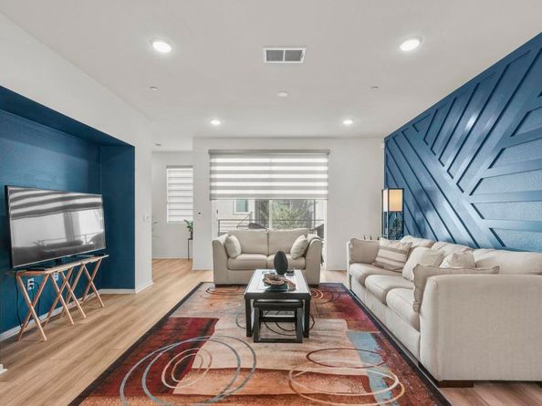 5261 Beachfront Cove Street 174, San Diego CA 92154