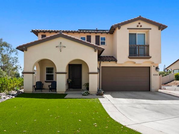 8304 The Grant Place, Bonita CA 91902