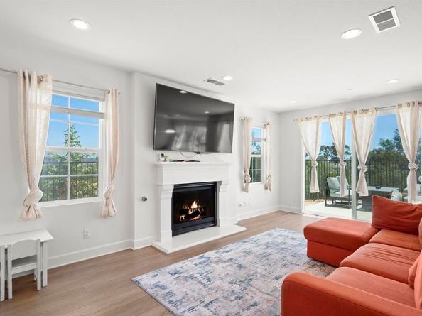 8304 The Grant Place, Bonita CA 91902