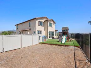 8304 The Grant Place, Bonita CA 91902