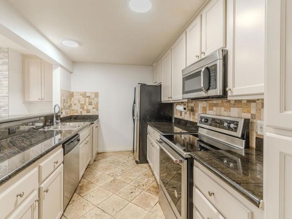 9860 Dale Avenue D10, Spring Valley CA 91977