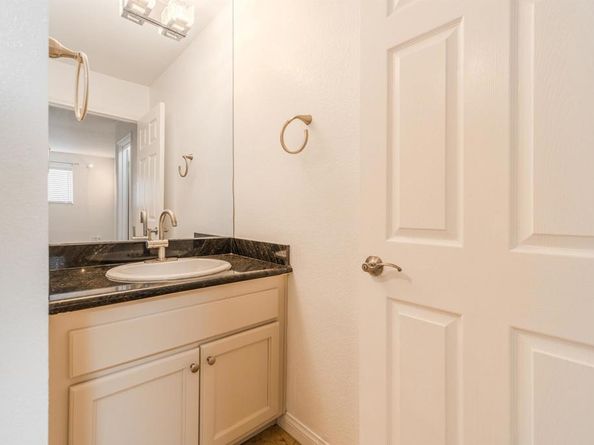 9860 Dale Avenue D10, Spring Valley CA 91977