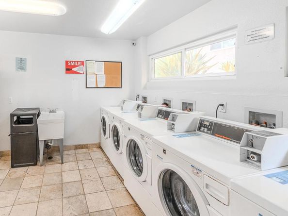 9860 Dale Avenue D10, Spring Valley CA 91977