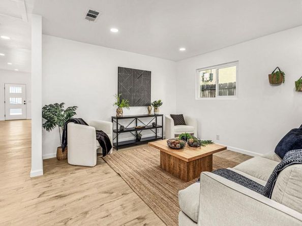 1321 Coronado Avenue, Spring Valley CA 91977