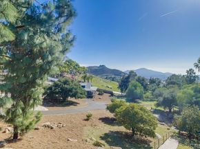 1050 Vista Sierra Drive, El Cajon CA 92019