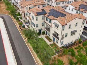 2328 Stardust Gln, Escondido CA 92025